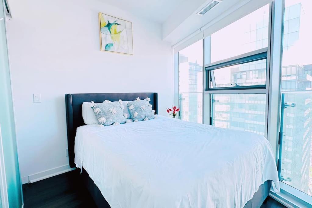 New Superior Lakeview Luxury Top Floor 3-Bedroom Suite On 48Th Floor Toronto Exteriér fotografie