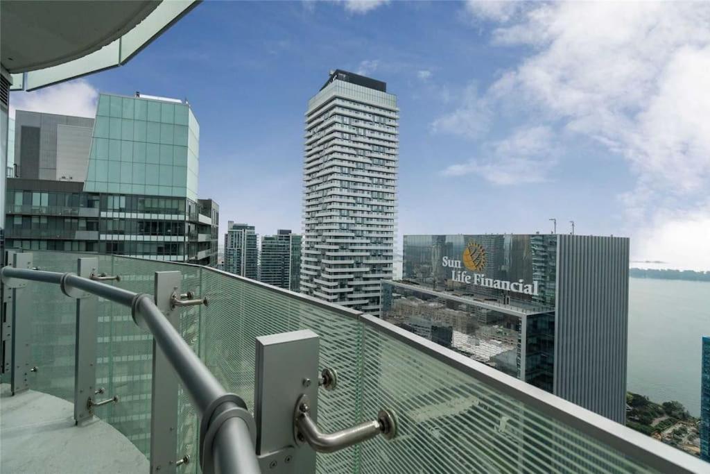 New Superior Lakeview Luxury Top Floor 3-Bedroom Suite On 48Th Floor Toronto Exteriér fotografie