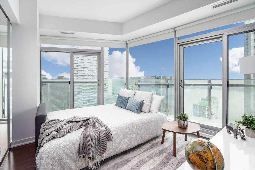 New Superior Lakeview Luxury Top Floor 3-Bedroom Suite On 48Th Floor Toronto Exteriér fotografie